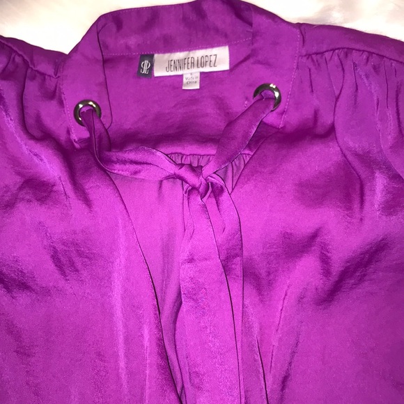Jennifer Lopez women top size large color purple - Picture 6 of 8